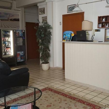 Albergo Pensione Ardenza Self Check-In Livorno Exterior photo