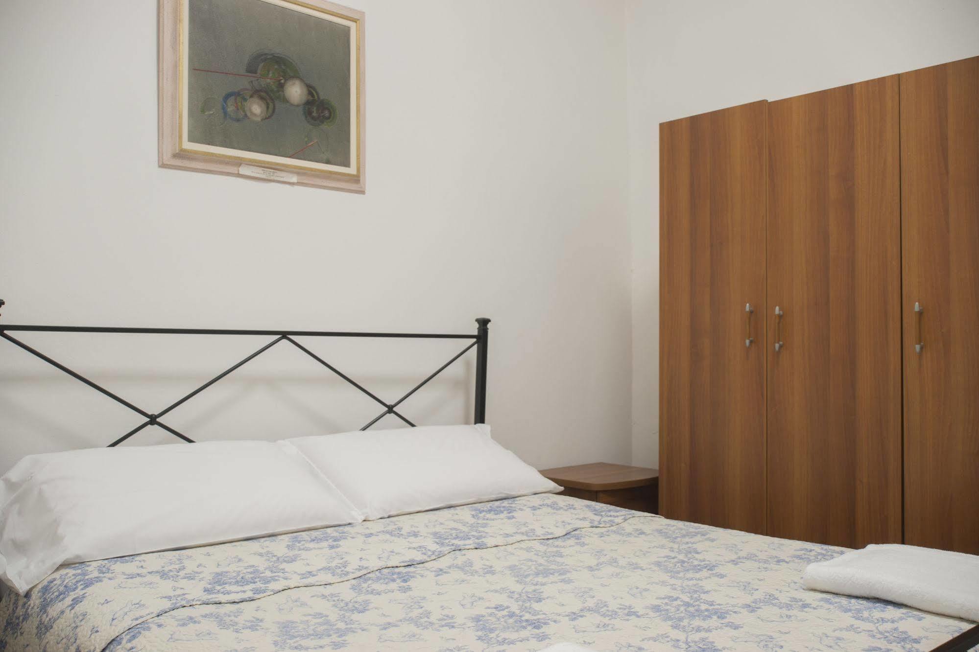 Albergo Pensione Ardenza Self Check-In Livorno Exterior photo