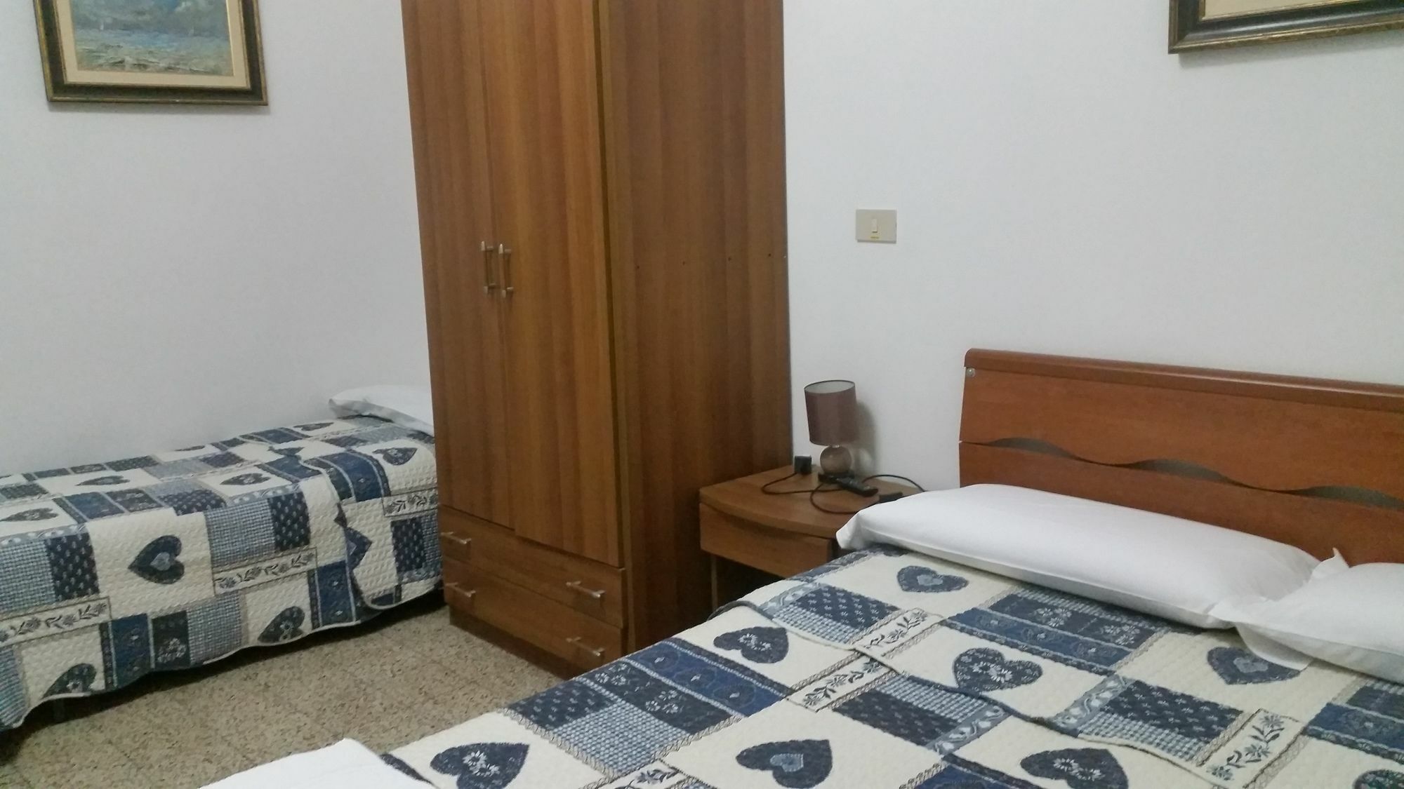 Albergo Pensione Ardenza Self Check-In Livorno Exterior photo